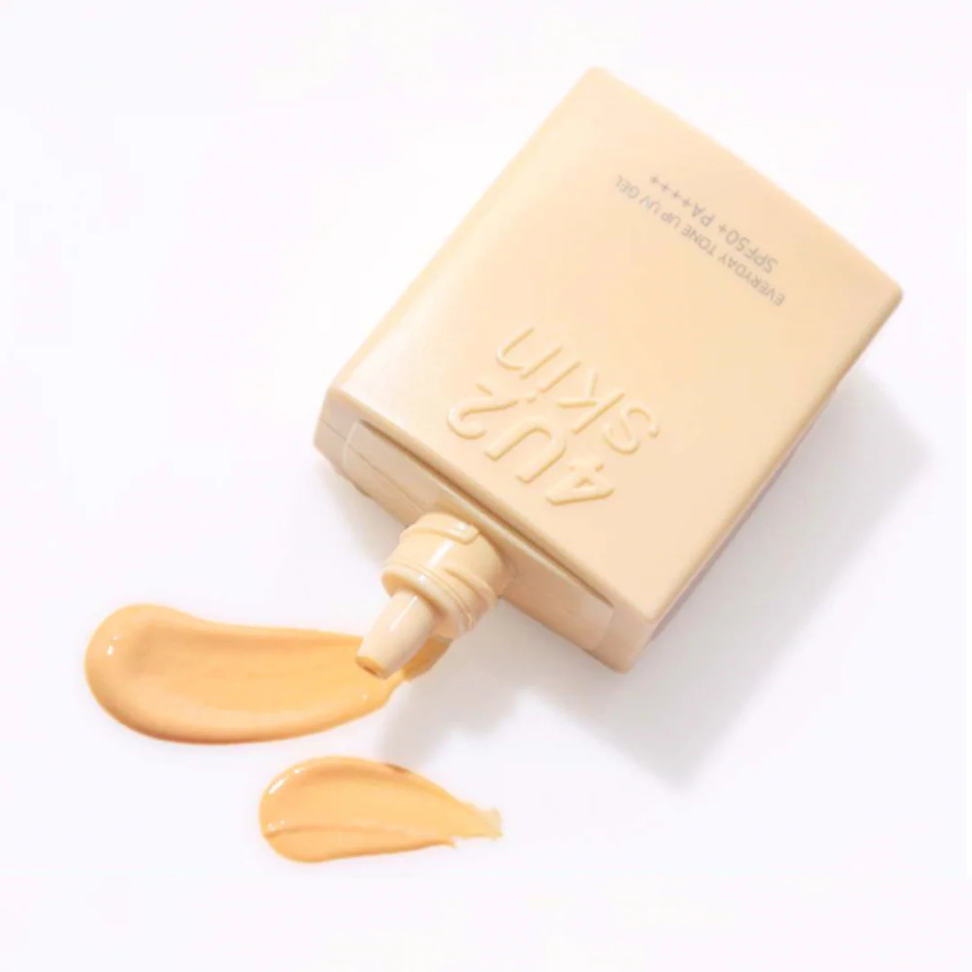 4U2 Skin Everyday Tone Up Uv Gel SPF50+ PA++++ 30g. (Sheer Yellow) - Image 2